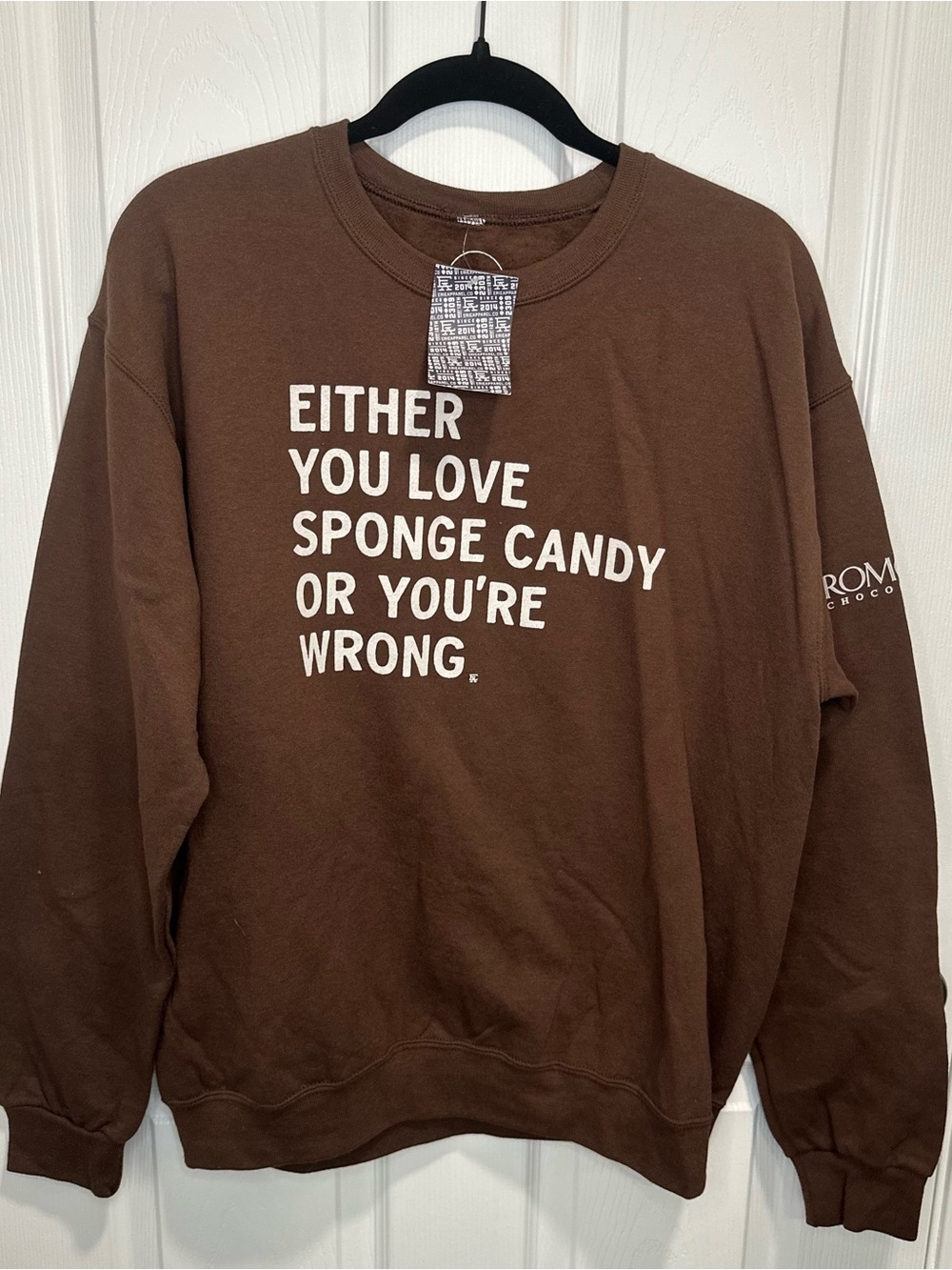 Romolo Chocolates Erie, PA - Sponge Candy Brown Crewneck - Size Medium NWT